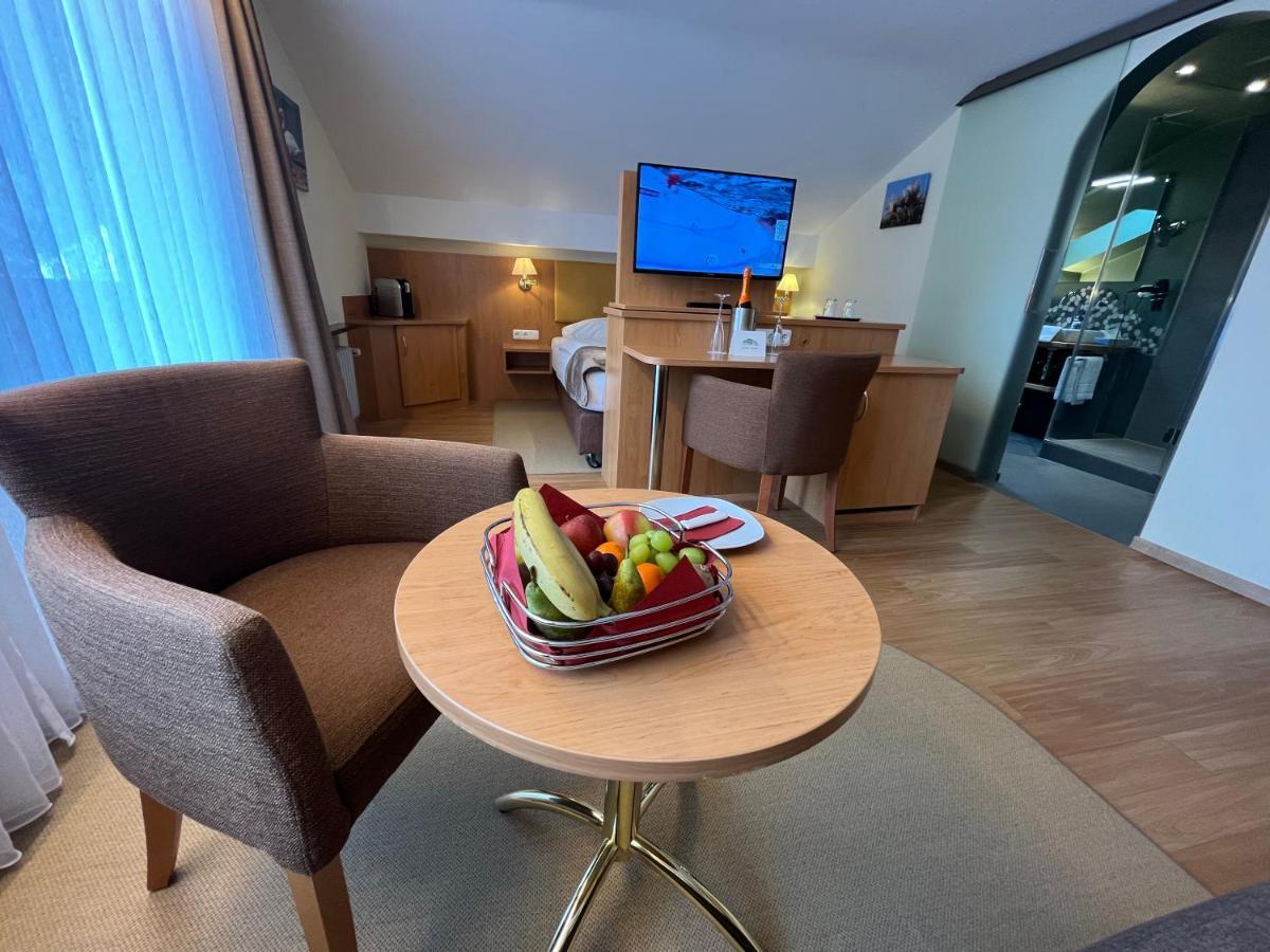 Hotel Garni Brunnthaler Garmisch-Partenkirchen Luaran gambar