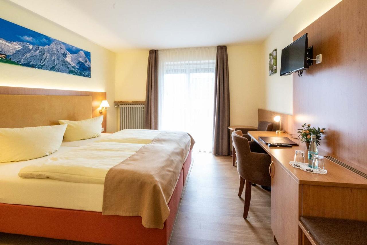 Hotel Garni Brunnthaler Garmisch-Partenkirchen Luaran gambar