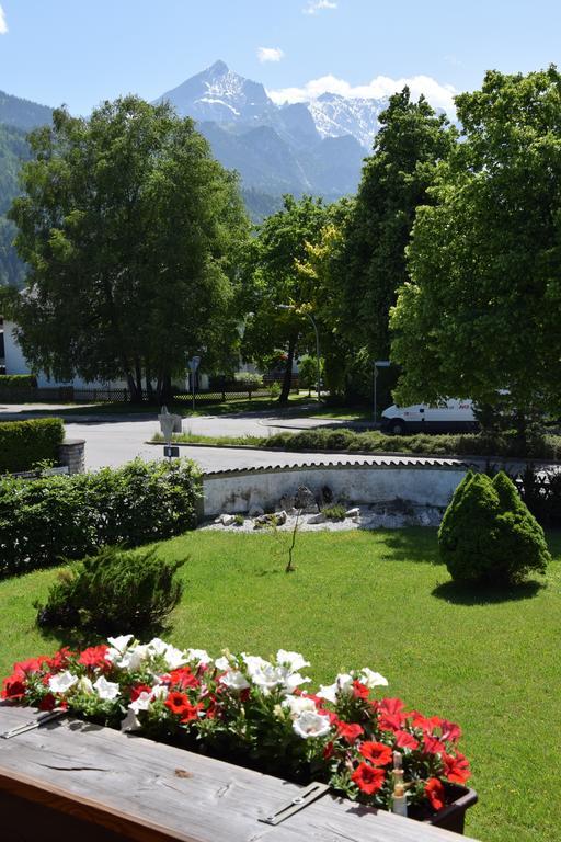 Hotel Garni Brunnthaler Garmisch-Partenkirchen Luaran gambar